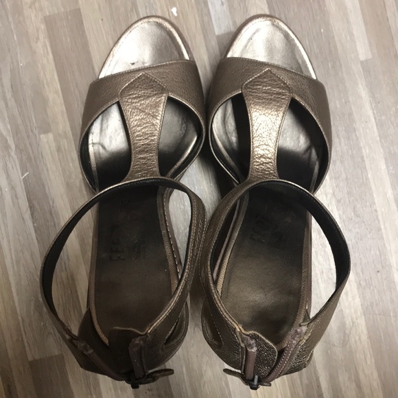 Salvatore Ferragamo Shoes - Ferragamo sculpted platform wedges